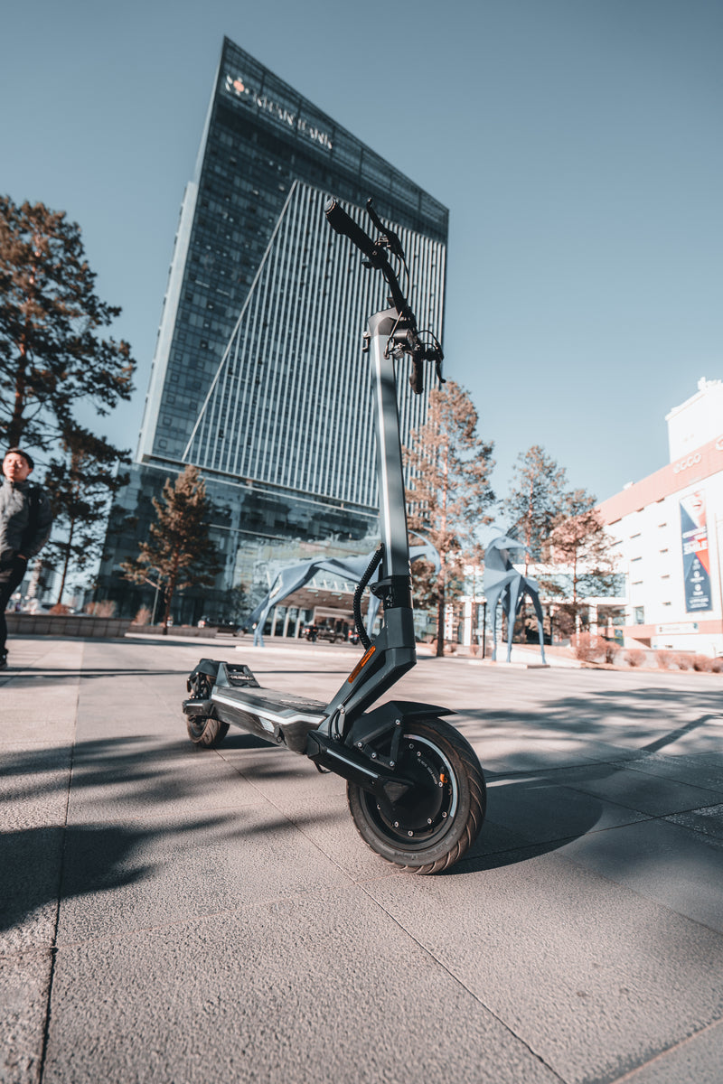 Ride & Review