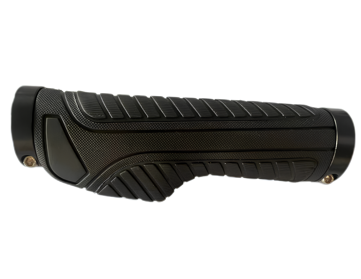 RIGHT GRIP